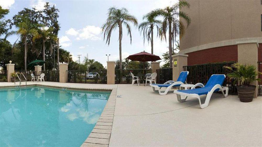 Holiday Inn Express Hotel & Suites Bartow By Ihg Buitenkant foto