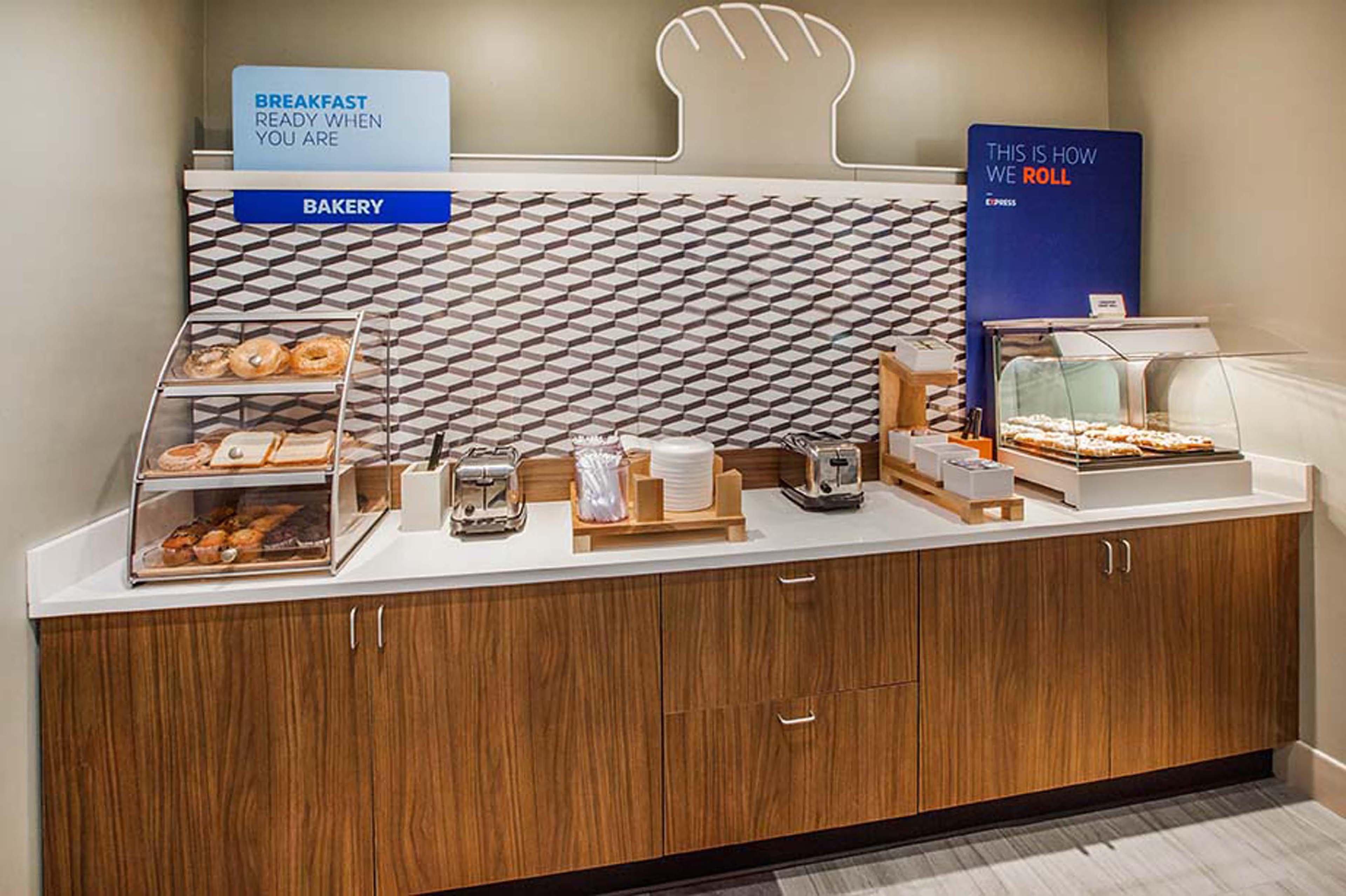 Holiday Inn Express Hotel & Suites Bartow By Ihg Buitenkant foto