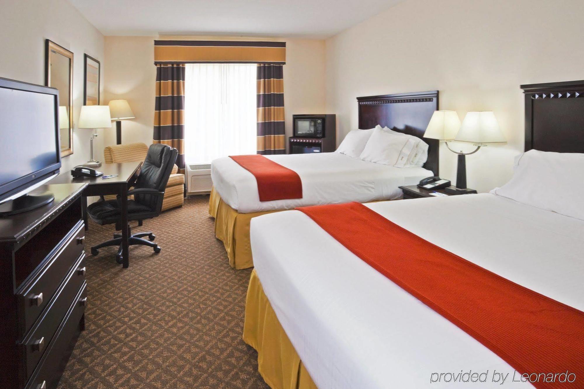 Holiday Inn Express Hotel & Suites Bartow By Ihg Buitenkant foto