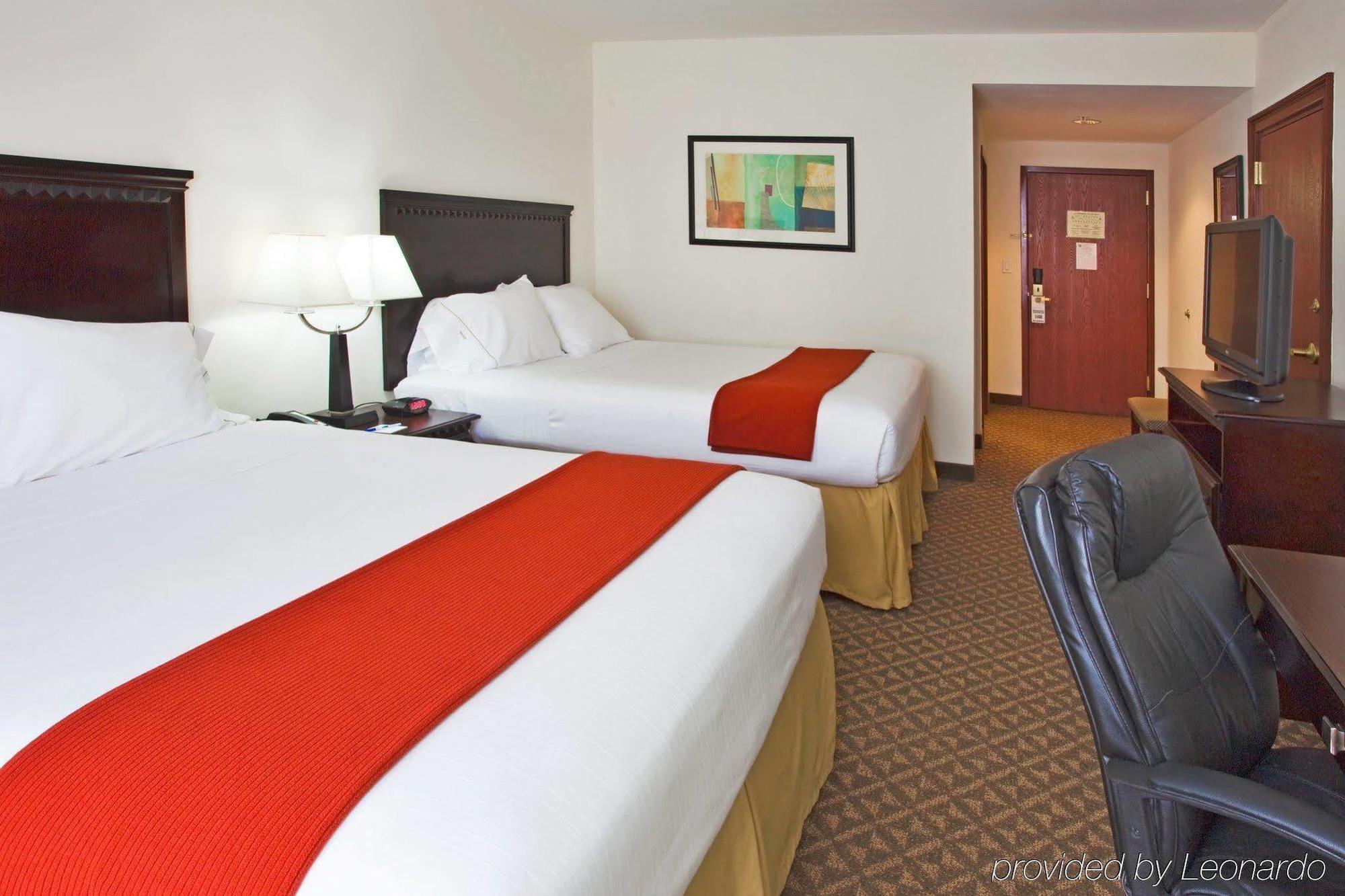 Holiday Inn Express Hotel & Suites Bartow By Ihg Buitenkant foto
