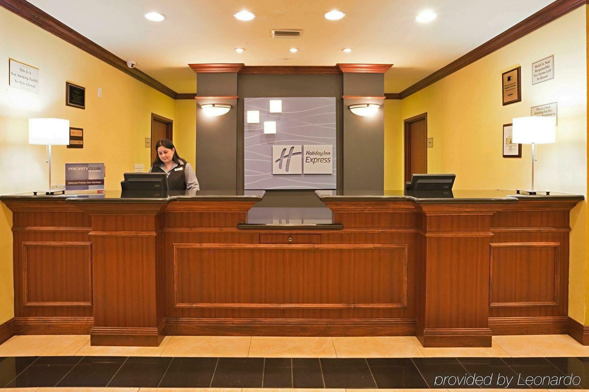 Holiday Inn Express Hotel & Suites Bartow By Ihg Buitenkant foto