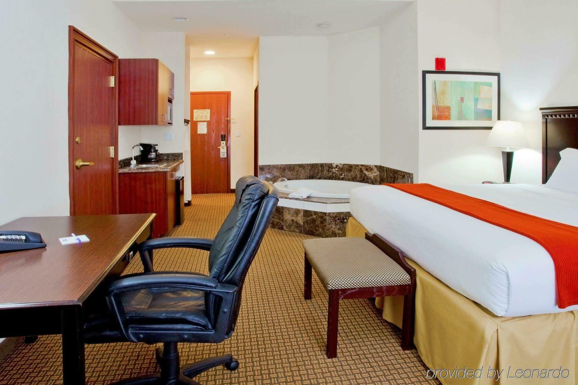 Holiday Inn Express Hotel & Suites Bartow By Ihg Buitenkant foto